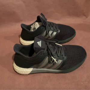 Men’s Adidas Athletic Shoes Size 9.5M Fabric